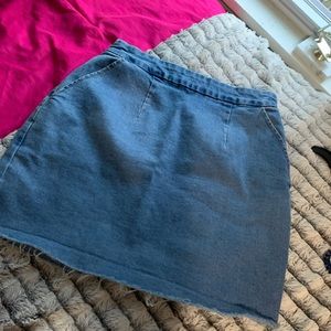 denim skirt
